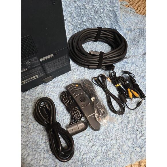 Proxima UltraLight LS1 800x600 SVGA 200:1 Portable LCD Multimedia Projector - Picture 15 of 16